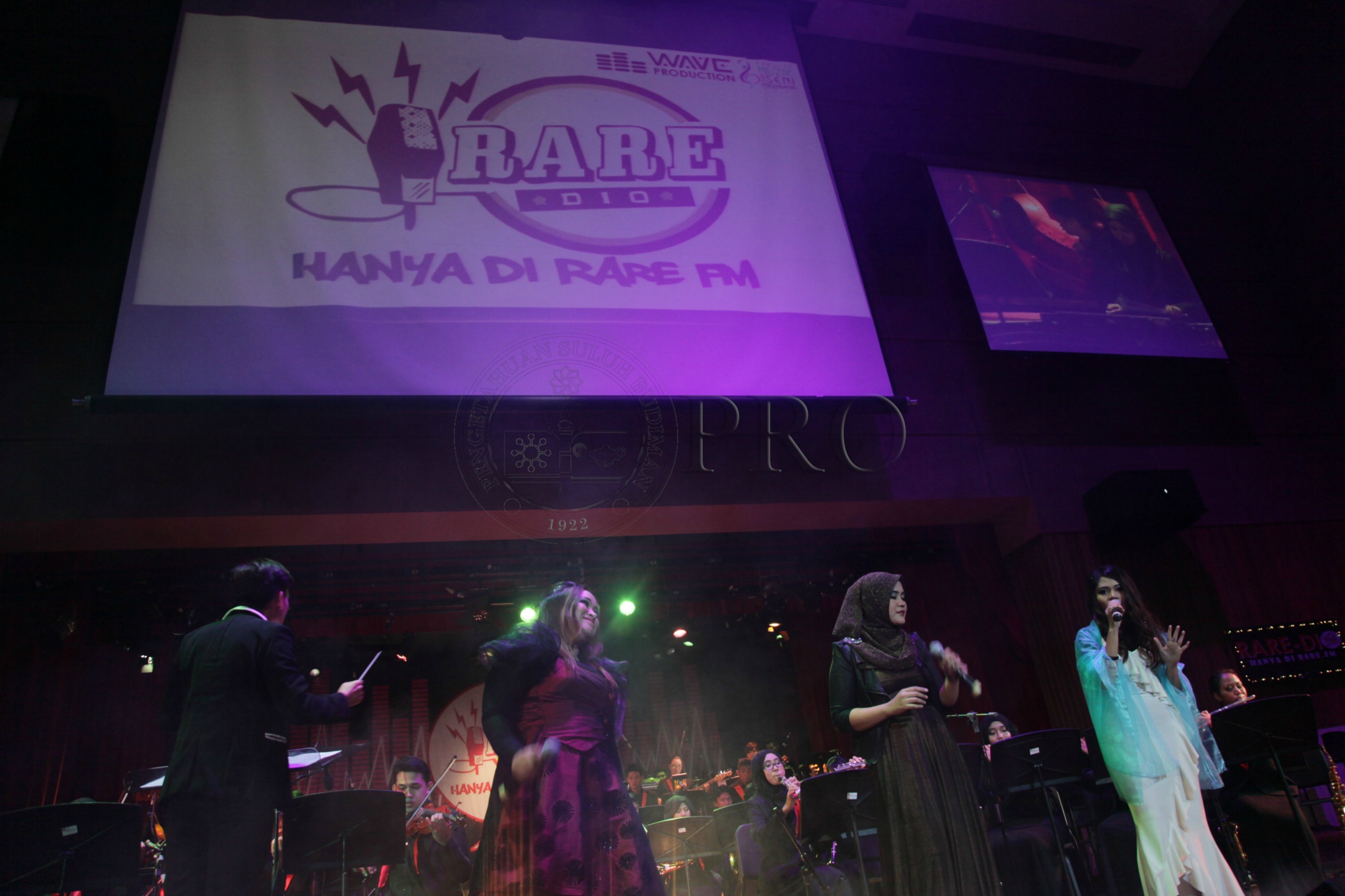 PRO 14 29 RARE IMG 0572